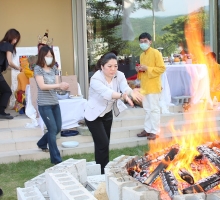 Kyoto2009_AnnivPuja_65_IMG_5076.JPG