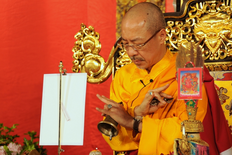 GrandPuja2008_22.JPG
