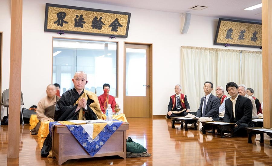 09_gloje_20180512_japan