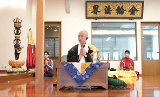 31_gloje_20180512_japan