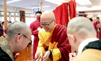 48_gloje_20180512_japan