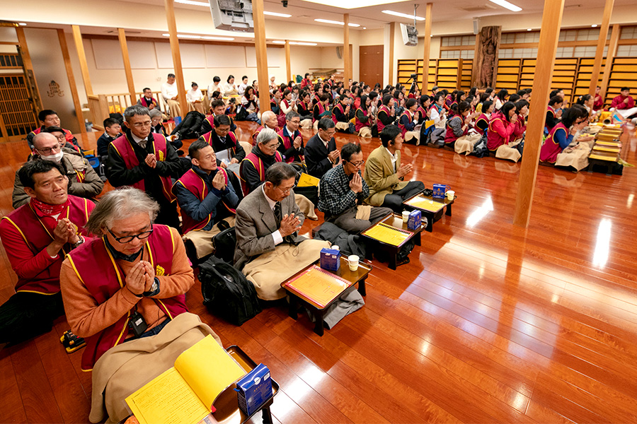 81_20200104_Japan_Gloje